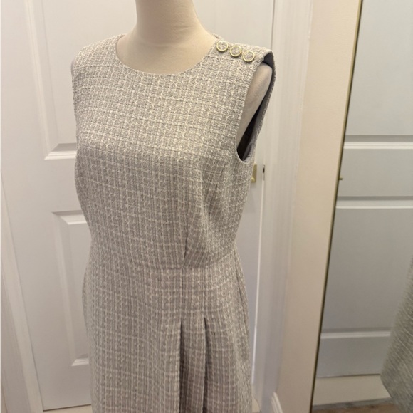 ANN TAYLOR GRAY TWEED SHEATH DRESS 6 - Picture 8 of 12